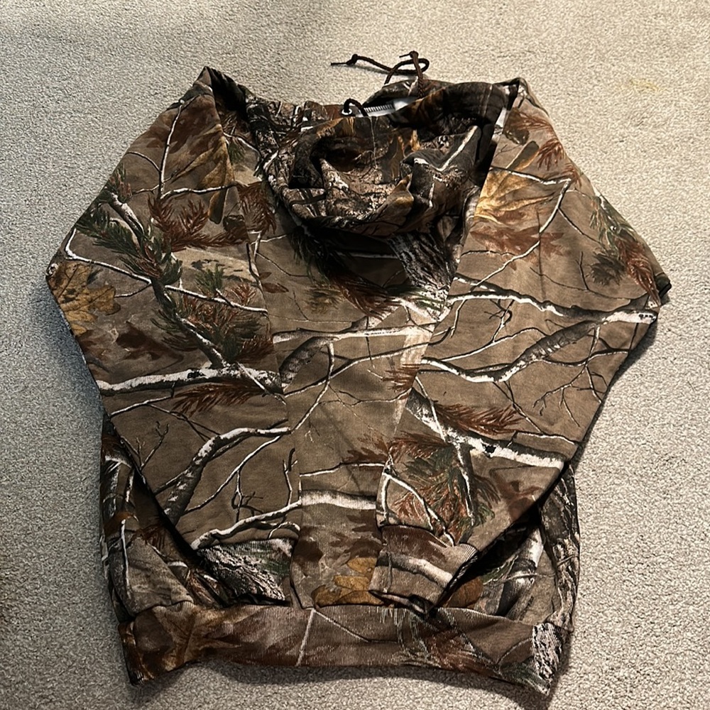 Not a public figure sweatshirt - Picture 4 of 4